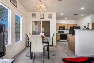 Photo #3: 2512950 Listing 