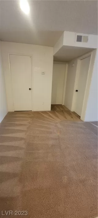 Photo #2: 2512984 Listing 