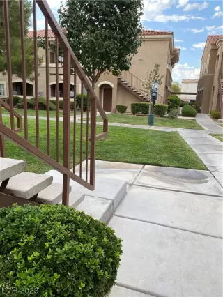 Photo #1: 2513000 Listing 