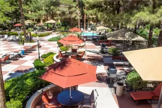 Photo #2: 2513037 Listing