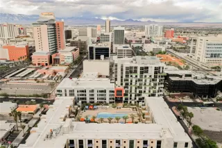 Photo #1: 2513070 Listing