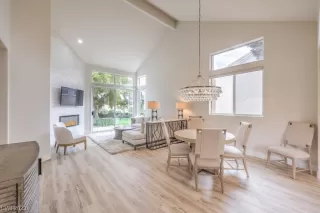 Photo #4: 2513082 Listing