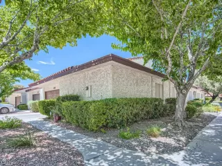 Photo #1: 2513088 Listing 