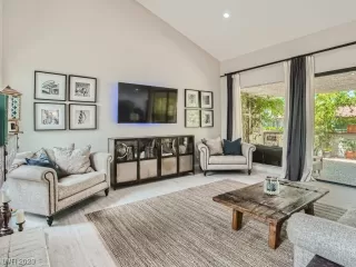 Photo #3: 2513088 Listing 