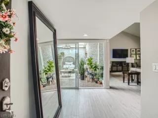 Photo #4: 2513088 Listing 