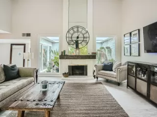 Photo #5: 2513088 Listing 