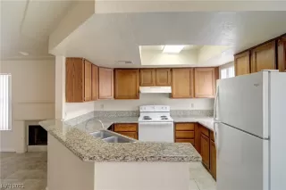 Photo #1: 2513090 Listing 