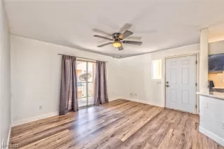 Photo #4: 2513099 Listing 