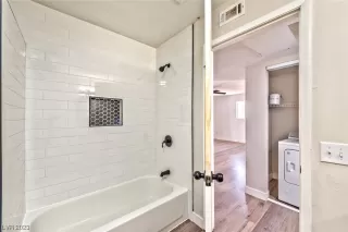 Photo #5: 2513099 Listing 