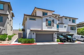 Photo #2: 2513111 Listing 