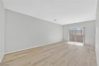 Photo #2: 2513113 Listing 