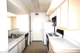 Photo #4: 2513122 Listing