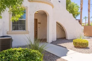 Photo #2: 2513136 Listing