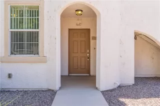 Photo #3: 2513136 Listing