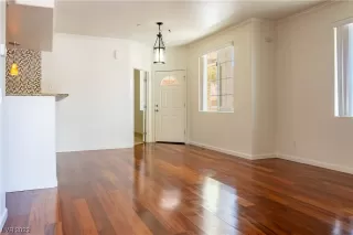 Photo #4: 2513136 Listing