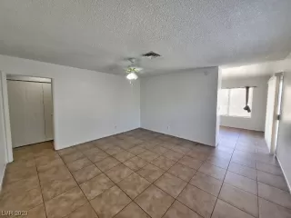 Photo #3: 2513148 Listing