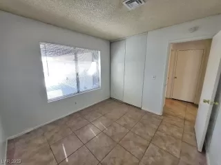 Photo #6: 2513148 Listing