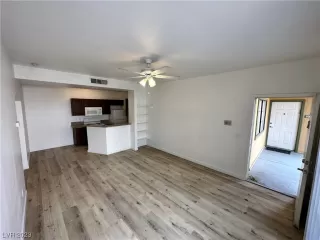 Photo #6: 2513161 Listing 