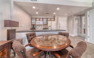 Photo #5: 2513174 Listing