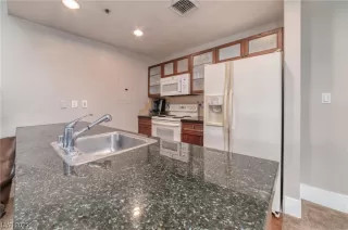 Photo #6: 2513174 Listing