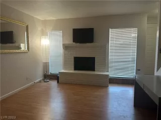 Photo #1: 2513176 Listing 