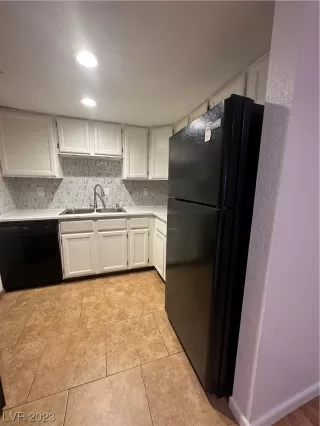 Photo #5: 2513176 Listing 