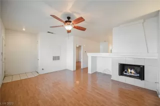 Photo #1: 2513191 Listing