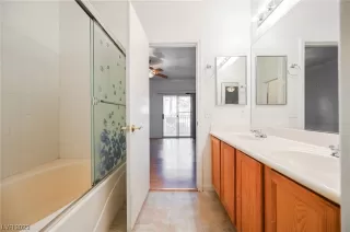 Photo #3: 2513191 Listing