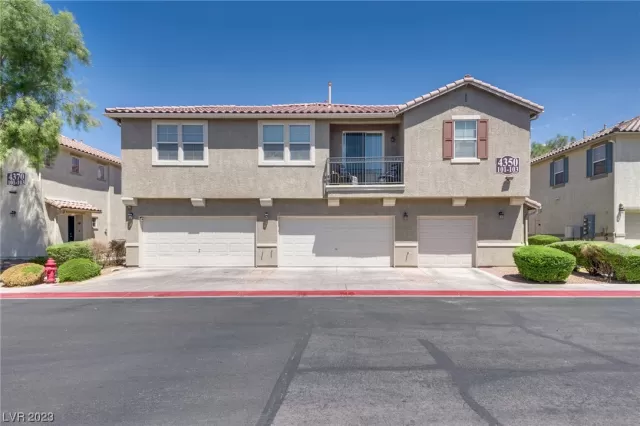 MLS: 2513196 Condo For Sale