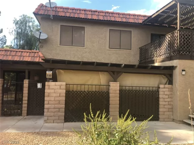 MLS: 2513198 Condo For Sale