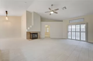 Photo #5: 2513201 Listing 