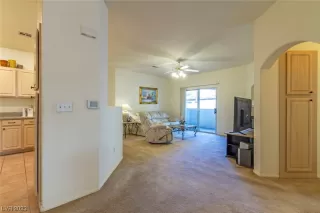 Photo #3: 2513203 Listing