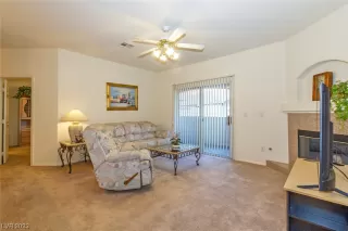 Photo #5: 2513203 Listing