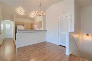 Photo #3: 2513234 Listing 