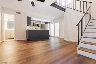 Photo #2: 2513240 Listing