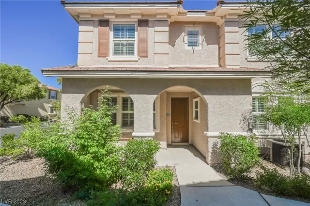 MLS: 2513258 Condo For Sale