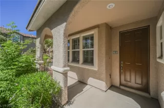 Photo #2: 2513258 Listing