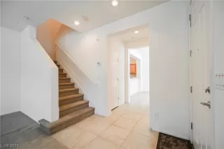 Photo #4: 2513258 Listing