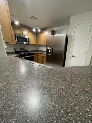 Photo #6: 2513278 Listing 