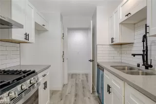 Photo #3: 2513328 Listing 