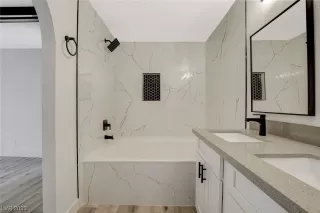 Photo #4: 2513328 Listing 