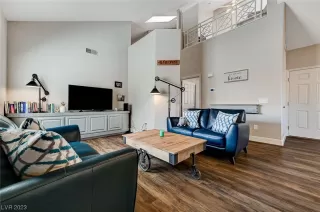 Photo #3: 2513330 Listing