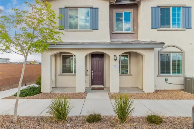 MLS: 2513357 Condo For Sale