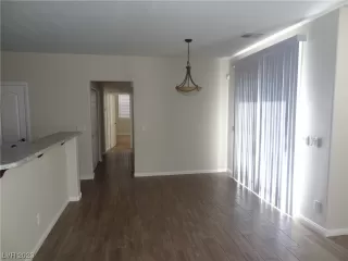 Photo #2: 2513374 Listing