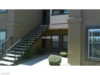 Photo #1: 2513381 Listing 