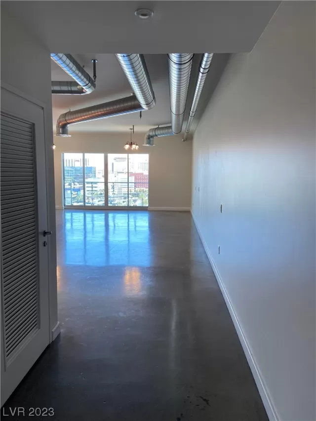 MLS: 2513418 Condo For Sale