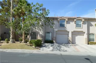 Photo #2: 2513421 Listing