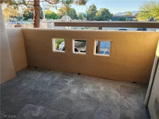 Photo #1: 2513451 Listing