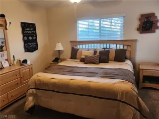 Photo #6: 2513451 Listing