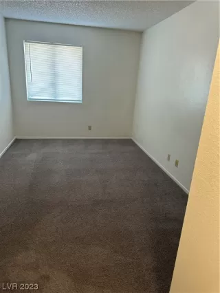 Photo #6: 2513469 Listing